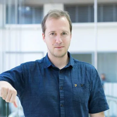Dr Miha Modic
