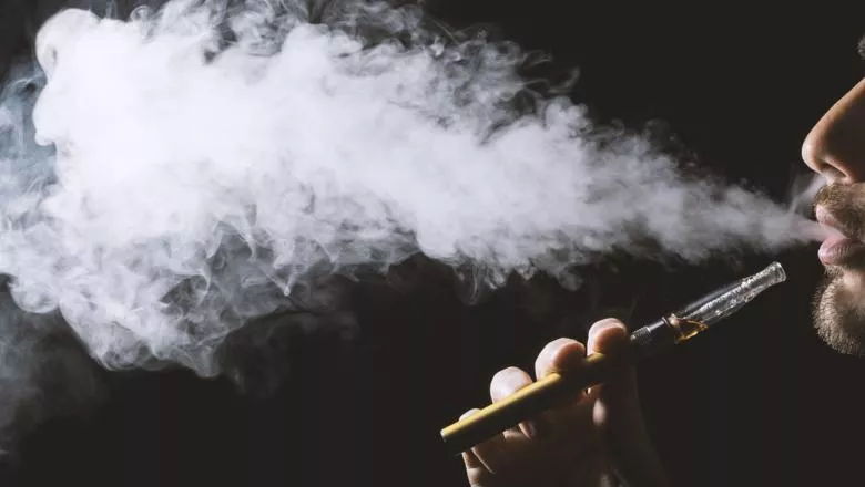 Vaping substantially less harmful than smoking, largest review of its kind finds