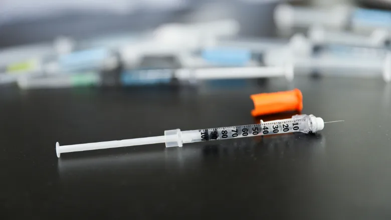 Image of an syringe
