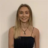 Chloe Hayes