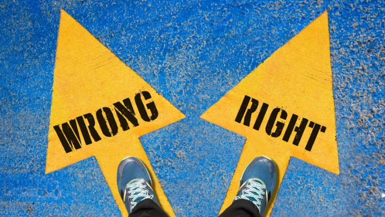 A pair of feet on arrows saying right or wrong