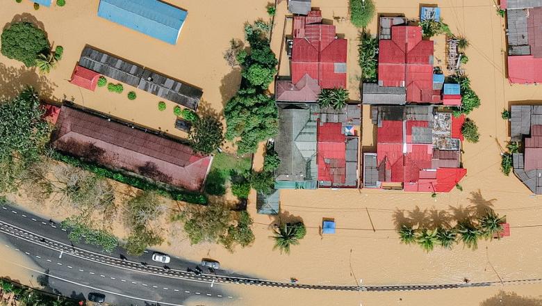 Flooded village 1903 x 558 pexels-pok-rie-6471969