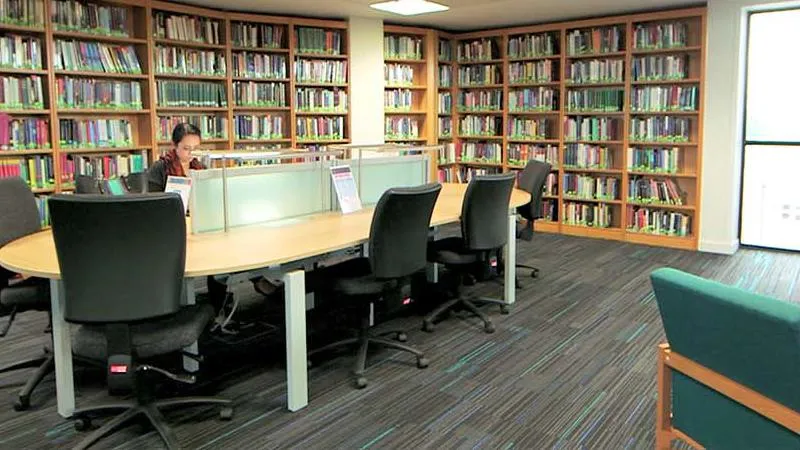 Images of IoPPN library