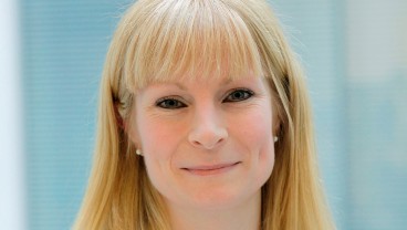 Dr Helen Fisher