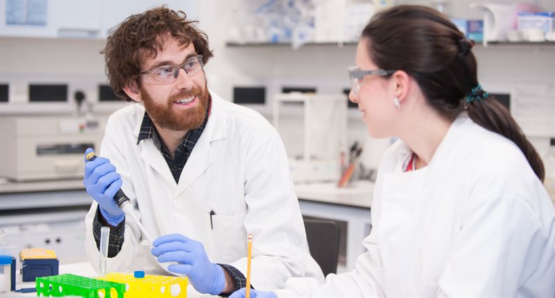 FEATURE Biophysics Bench