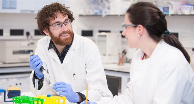FEATURE Biophysics Bench