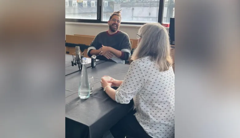 Vittorio Aita interviewing Nobel laureate Professor Donna Strickland