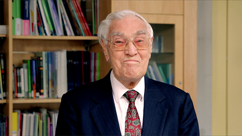 Prof roy pike 780x440
