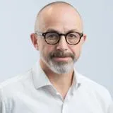 Simon Scott
