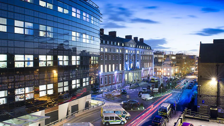 Exterior King's College Hospital buildings at Denmark Hill Campus