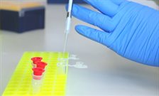 Pipette_hand_edit_2