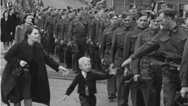 Canada War Child 780x440