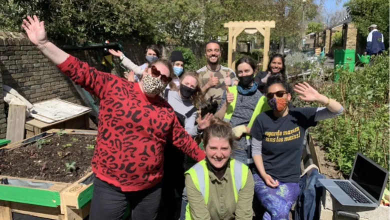 A group of volunteers at the Remakery.