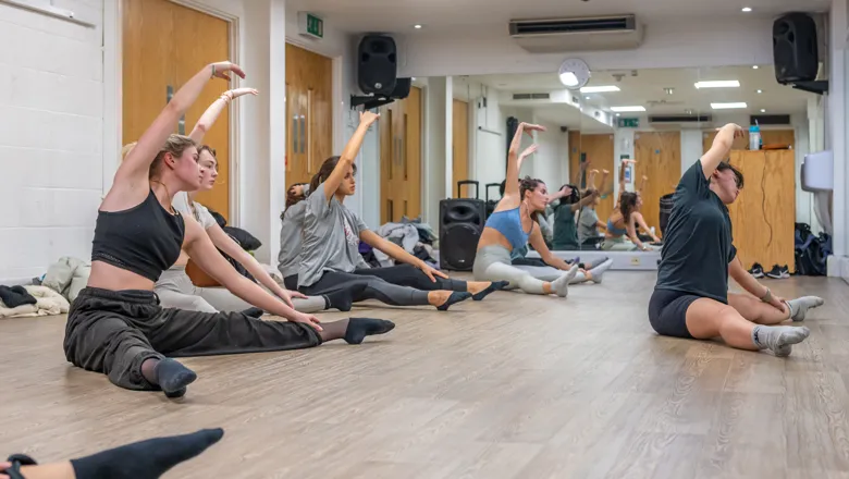 Dancefitness 1560x880