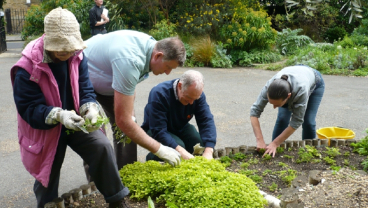 Service provision for older homeless people with memory problems