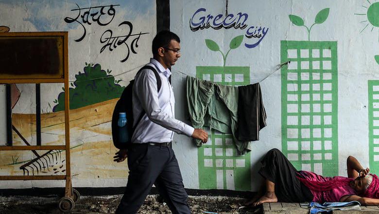 India street shot credit EPA-EFE