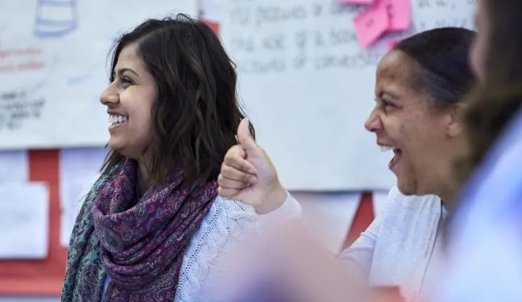 Teaching image_JW_C1166_crop