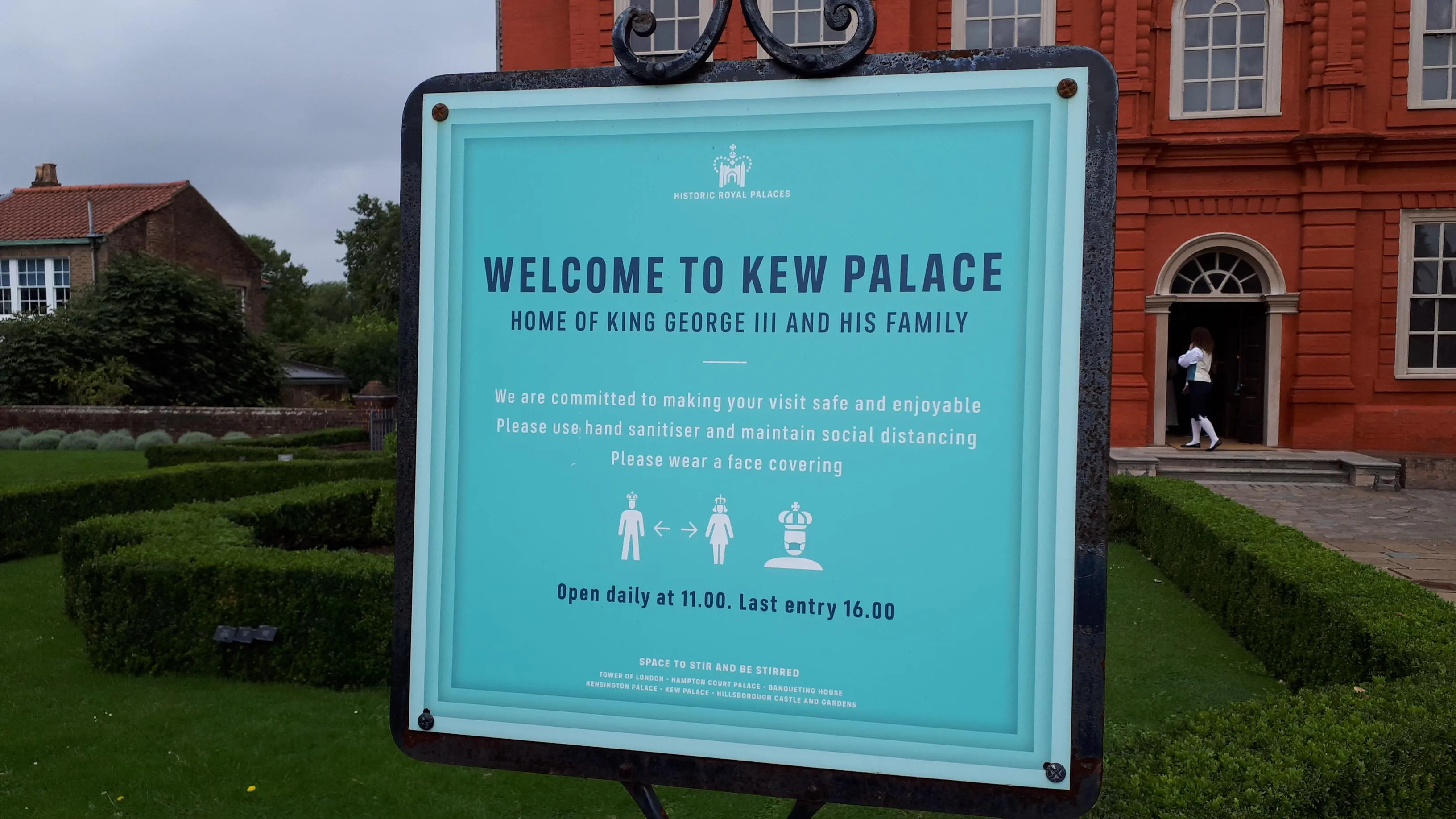 Sign from Kew Palace about social distancing during Covid 19.