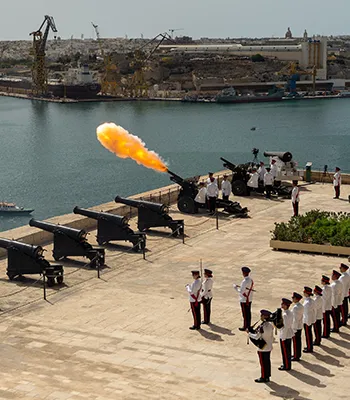The gun salute in Malta on the day of Queen Elizabeth II's funeral