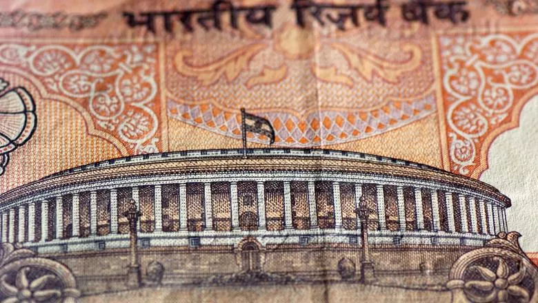 Bank of India rupee note_hero