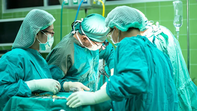 Teamwork in an operating theatre
