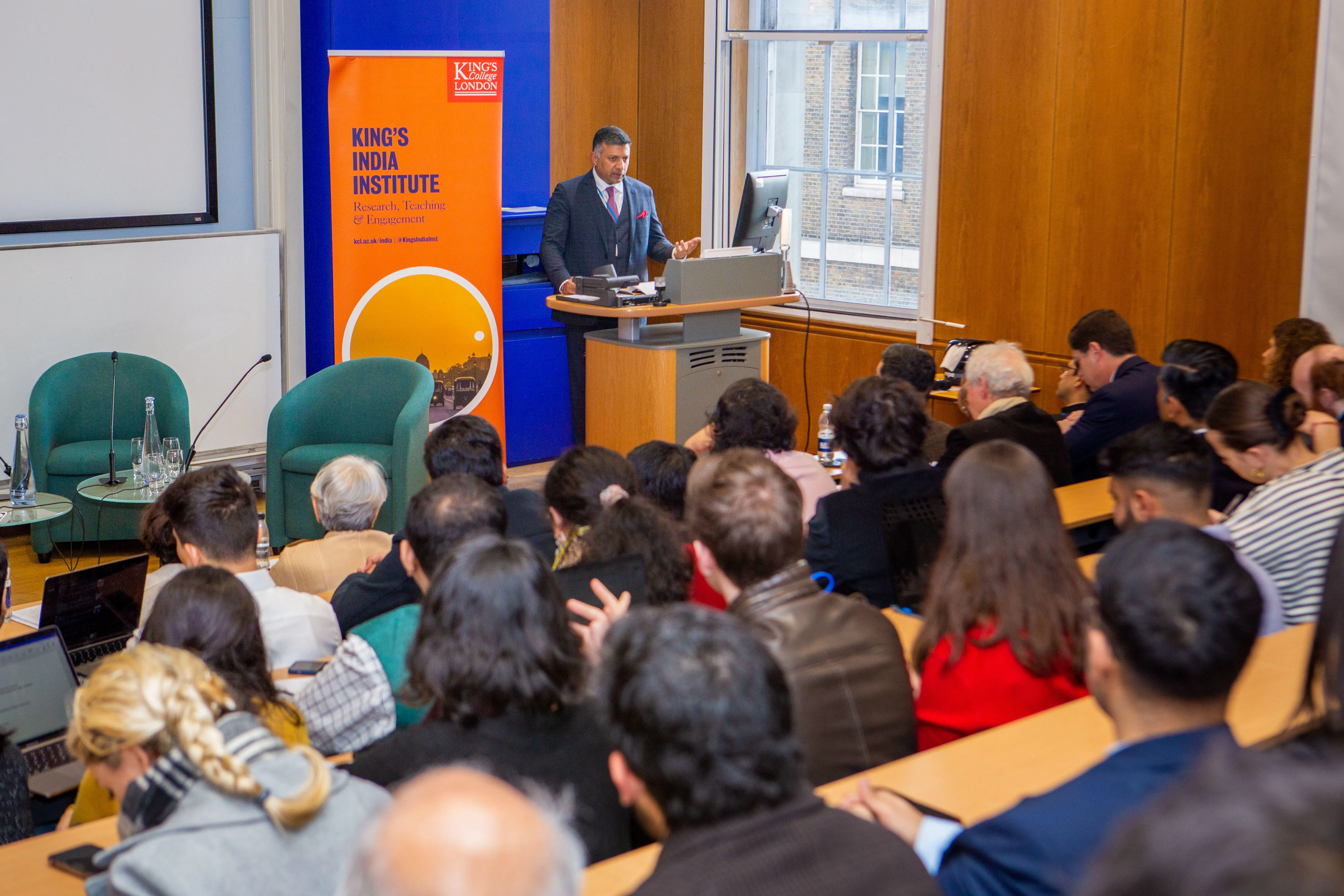 Audience at King's listening to the lecture by India's High Commissioner to the UK Vikram Doraiswami