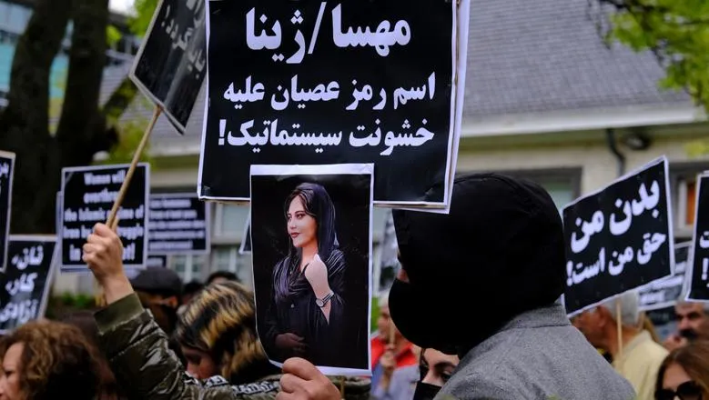 Iran protest for Mahsa Amini