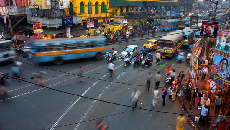 Kolkata street traffic