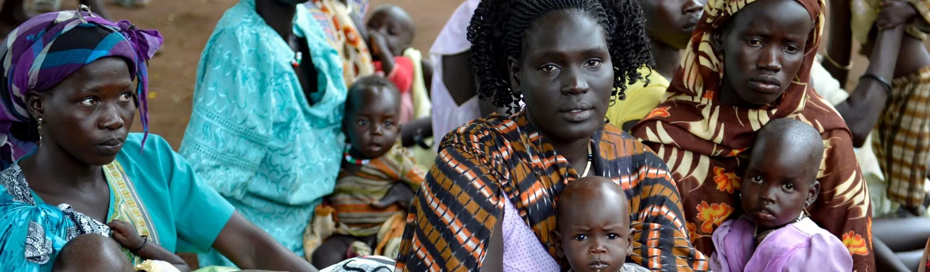 A group of women refugees from South Sudan with their toddlers