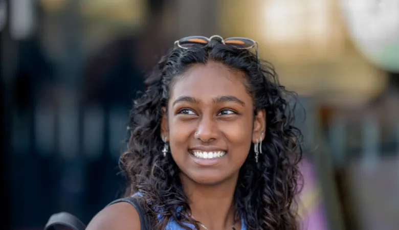 student smiling 5 aug 2022 thumbnail promo 780 x 450